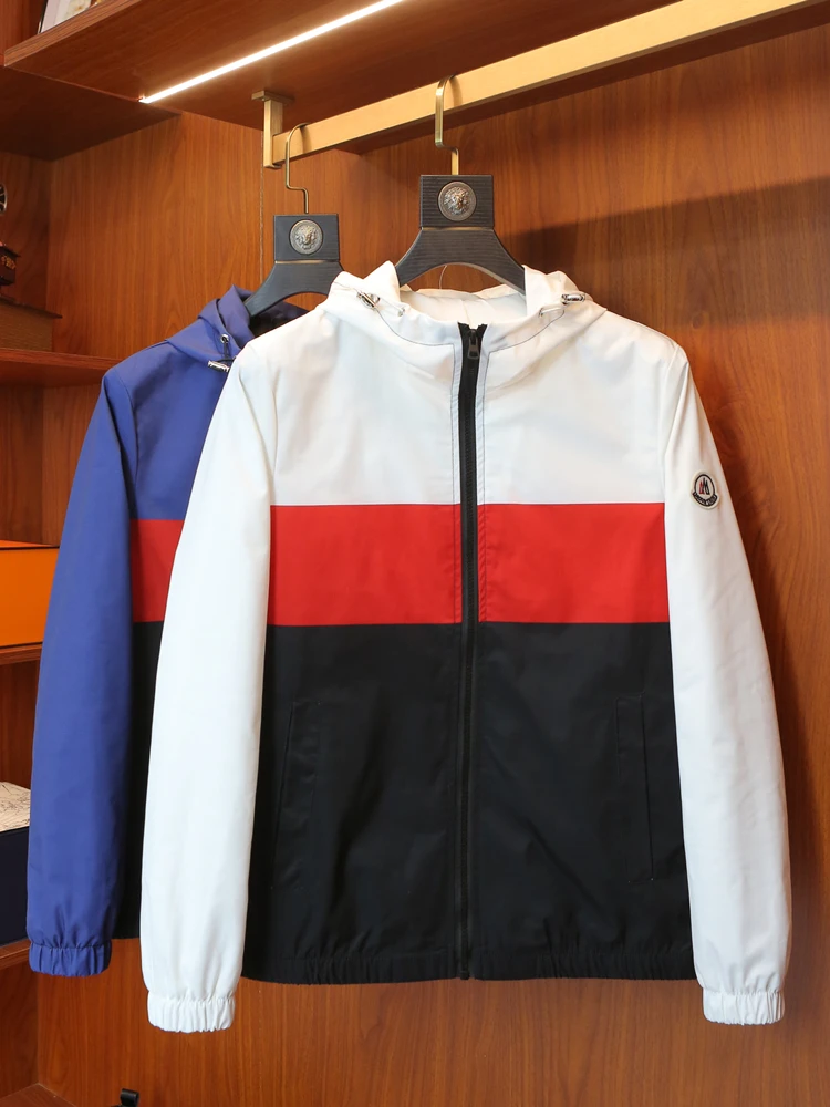 

Весенне-осенняя тонкая куртка с капюшоном для мужчин, повседневная, универсальная, дышащая, из полиэстера, в городском стиле, с цветовыми блоками, модная.