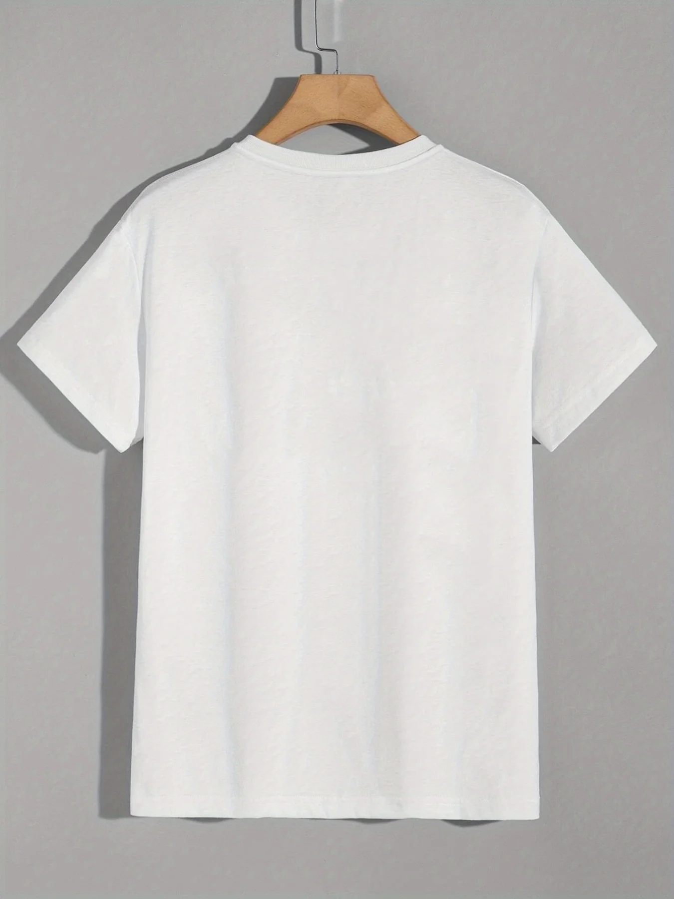 تي شيرت رجالي مطبوع عليه Smile للصيف في الهواء الطلق، كاجوال قابل للتمدد قليلاً برقبة دائرية وأكمام قصيرة ملابس أنيقة