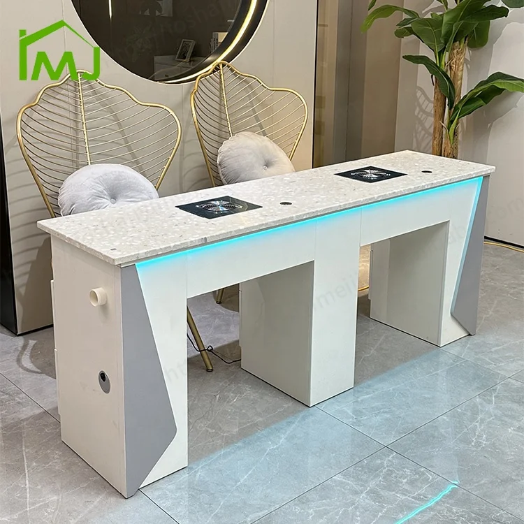 

Light Luxury Salon Nail Technician Manicure Table Nail Technician Table and Chairs