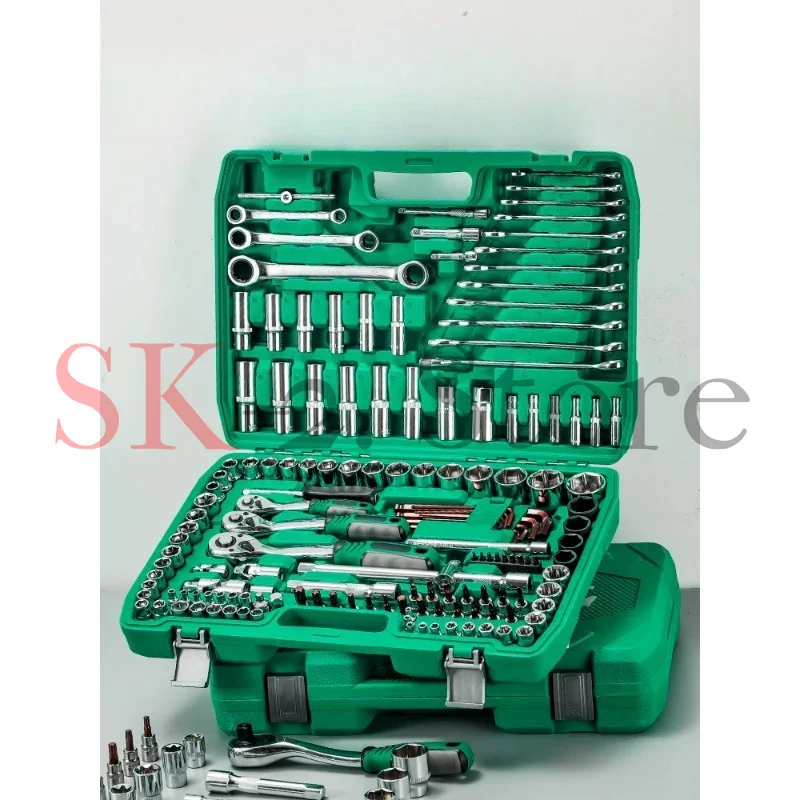 Auto Repair Tool Set Ratchet Wrench Socket Combination Bushing Durable Repair Tool Kit for Car Auto Maintenance and Repair