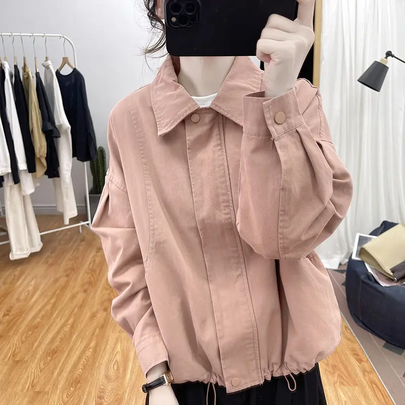 Jaket lengan panjang wanita, Retro Korea 2024 baru Patchwork kerah Polo ritsleting saku modis warna Solid kasual serbaguna