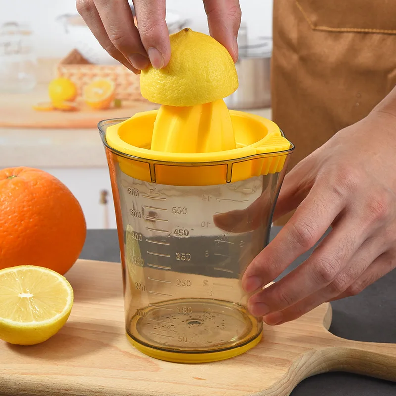 

Multifunctional Home Manual Juicer Essential Kitchen Gadgets Orange Lemon Squeezer with Graduated Line