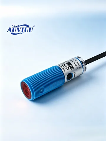 CSE M18 Photoelectric Sensor Diffuse Reflective Retro-reflective NPN PNP Infrared Red Light 10-30VDC
