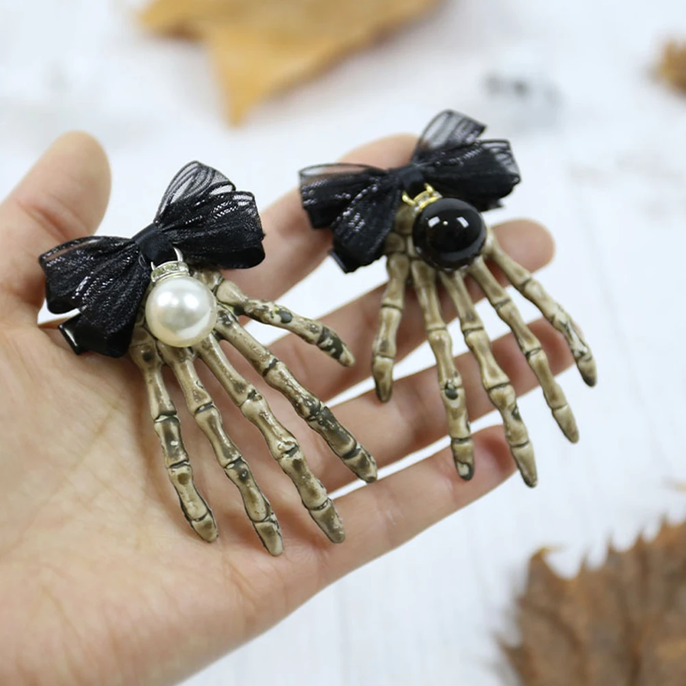 

2Pcs Halloween Hair Clips Skull Retro Barrettes for Women Costume Festival Use Eye-Catching Decorative Hair Ornament
