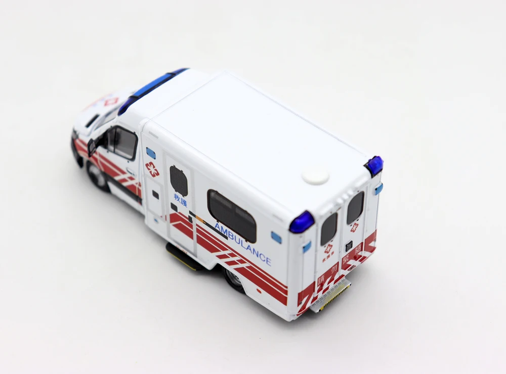 ERA  Car 1/64 Scale Sprinter HK Ambulance(PRA) Diecast Alloy Toy models for collection