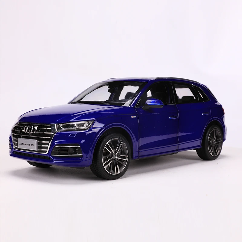 1:18 Original 2018 AUDI Q5L Diecast  Alloy Car Model For Three Colors Black White Blue