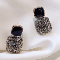 Black Crystal Women Dangle Earrings Shiny Rhinestone Square Pendants Drop Earrings Elegant Party Ear Jewelry pendientes