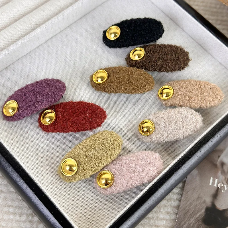 Winter Solid Color Oval Hairpins Plush Hair Clips for Women Girl Elegant Exquisite Barrettes Bangs Clip Fashion Hair Accessories