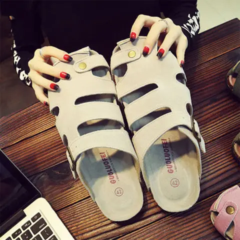 2024 New Men's Slippers Hollow-out Closed Toe Sandals Summer Outdoor Beach Fashion Personality Outdoor Plus Size Cork Shoes