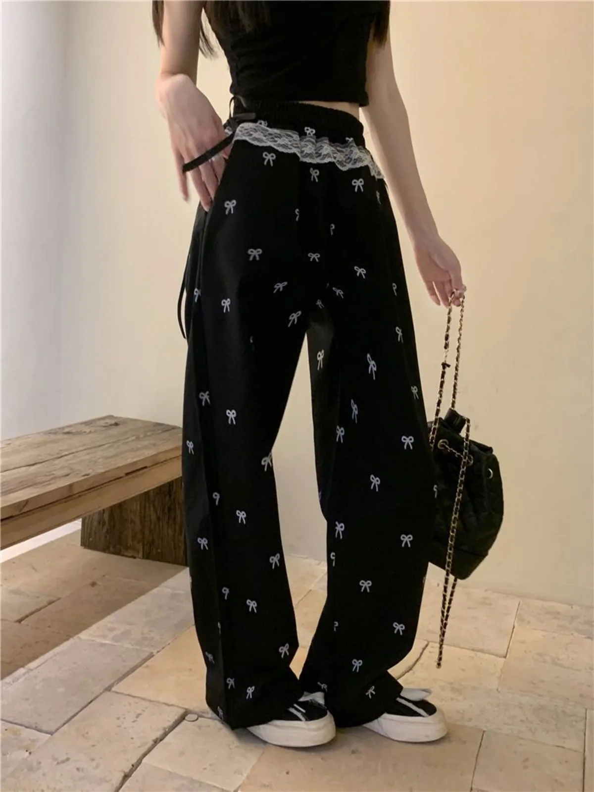 2025 Pantaloni da jogging casual da donna Pantaloni solidi a vita alta con coulisse Pantaloni larghi a gamba larga Pantaloni sportivi streetwear a farfalla