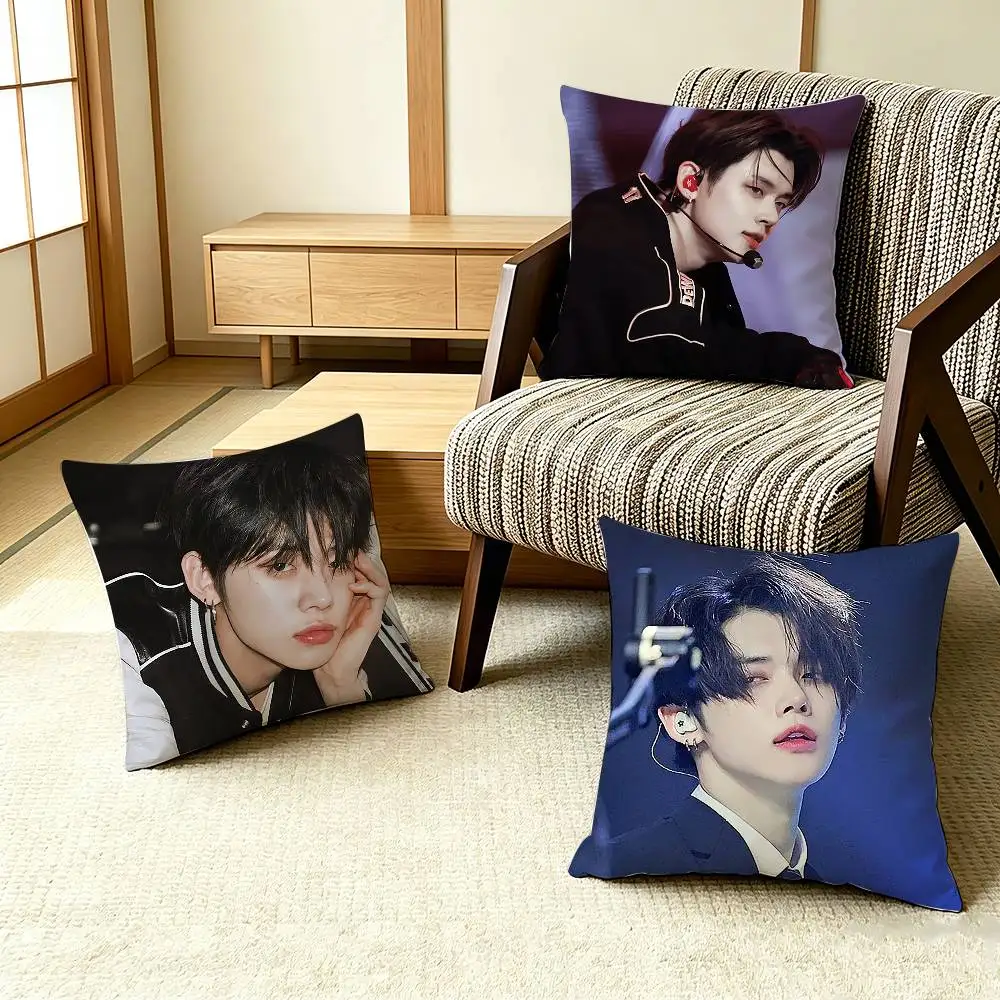 COOL Y-YEONJUN Fashion King   Pillow Case Pattern Printed Pillowcase For Living Room Sofa Cushion Cover