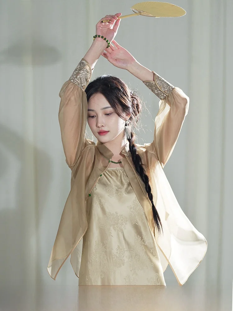 

Высококачественный мягкий прозрачный шелковый топ с вышивкой в новом китайском стиле, защита от солнца, цвет E.Beau Red Face Ele Language