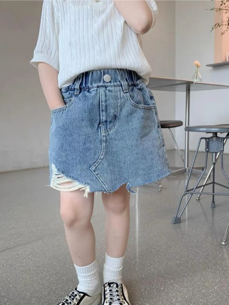 

Детские джинсовые шорты-юбка для девочек, летние, 2026, новый корейский стиль, свободный крой, повседневные брюки для девочек, мини-юбка-шорты для малышей