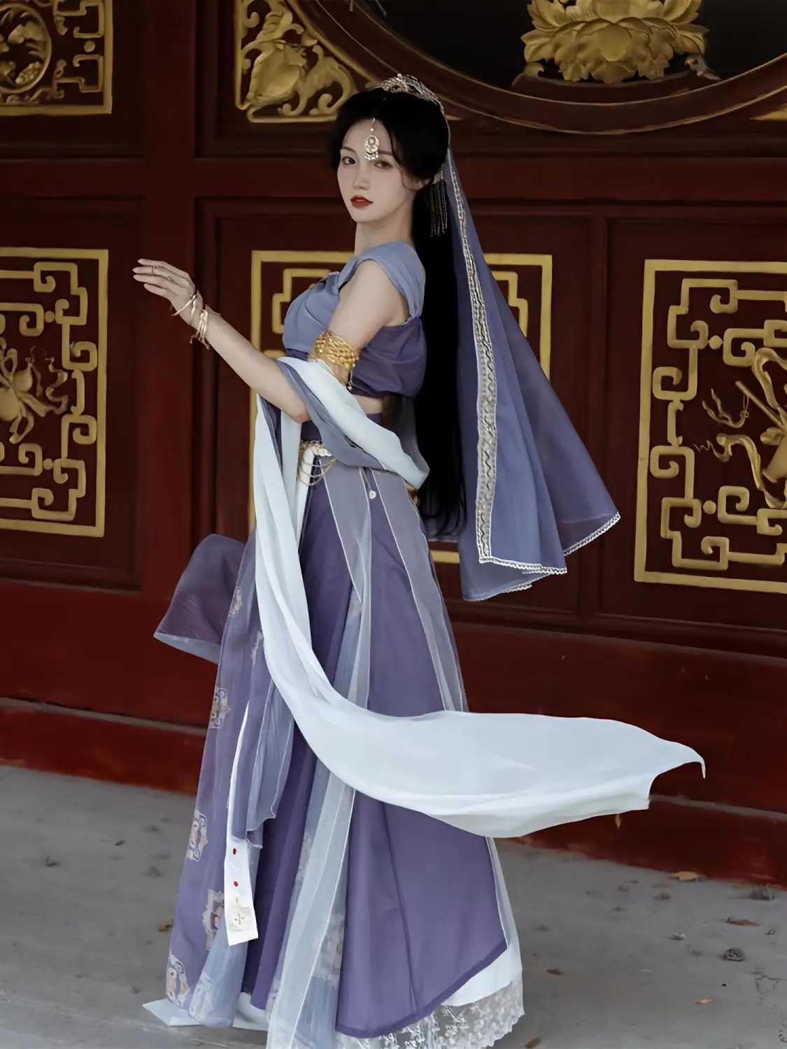 

Chinese Exotic Style Dunhuang Flying Sky Improved Hanfu Women's Western Region Style Han Element Performance Clothing