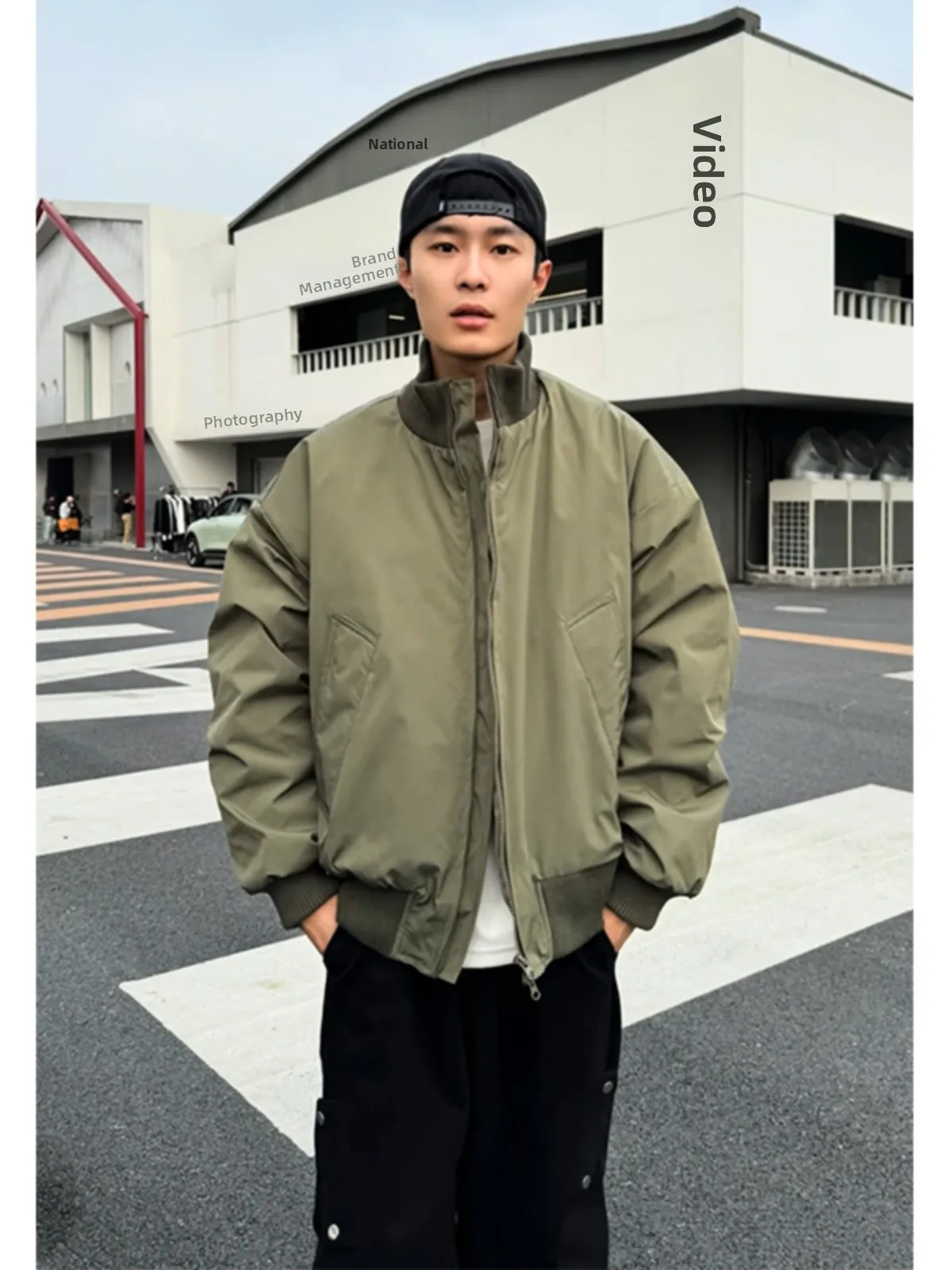 

Military Green Flight Jacket Cotton Men's Winter Korean Version Stand Collar Baseball Bomber Short Thick Outerwear