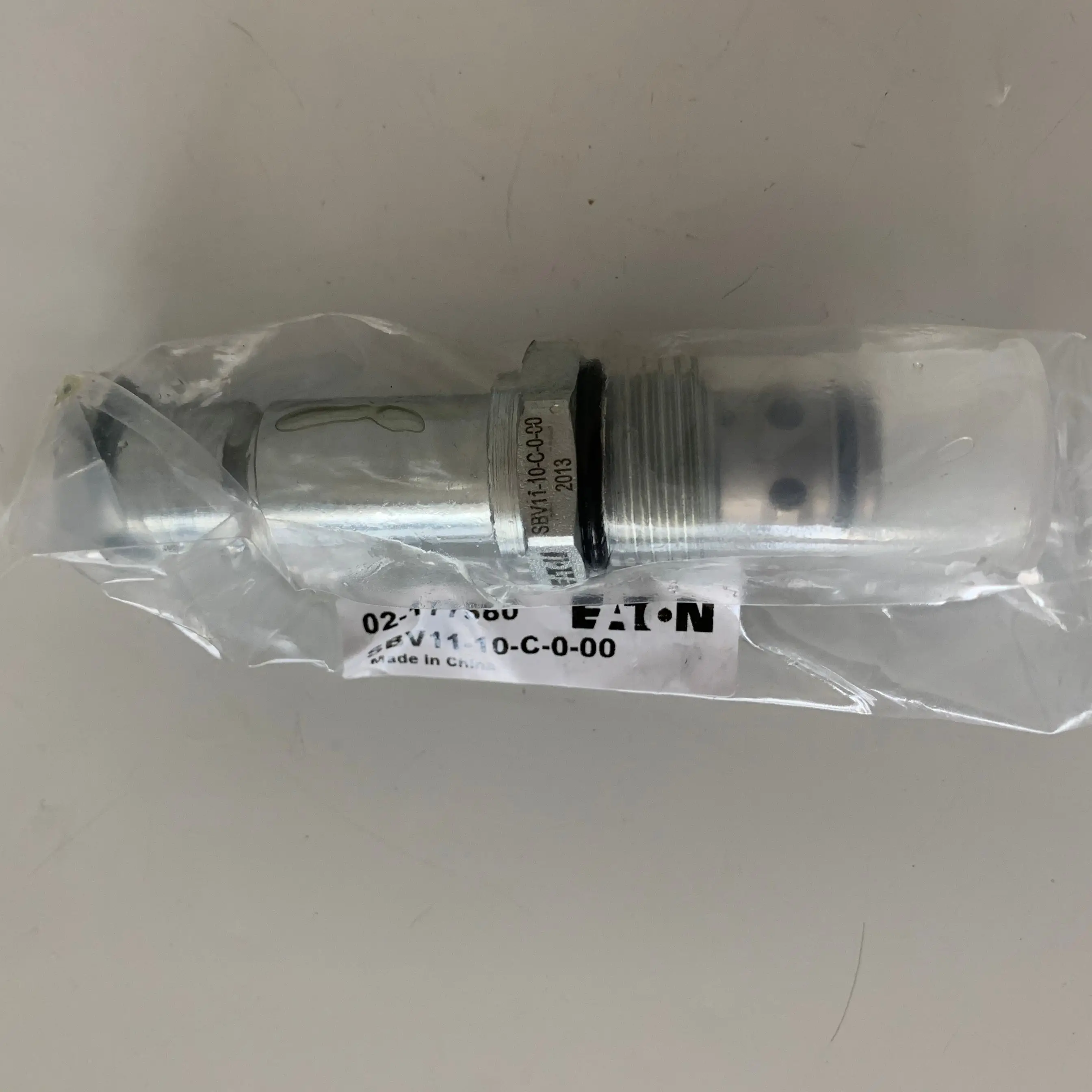 SBV11-10-C-0-00 02-177580 eat  on vic  kers IH Original Threaded Cartridge Valve Solenoid Valve Made in USA,UK,China. Made in Me