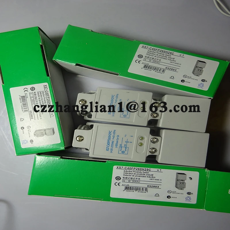 

100% brand new sensor XS7-C40FP260H29C XS8-C40PC440H29 XS8C40PCP20 In stock