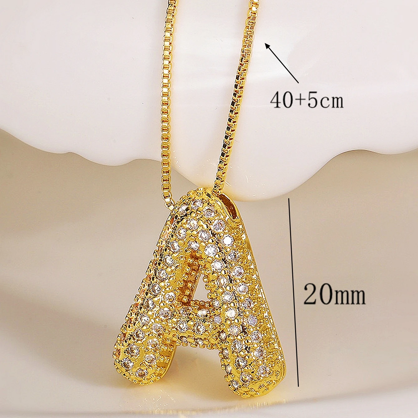 New 26 English Alphabet Necklace Female Zircon Personalized Design Clavicle Chain Necklace