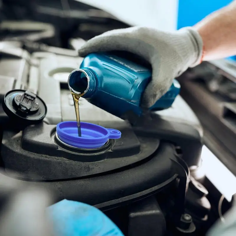 Engine Funnel Car Universal Silicone Liquid Funnel Washer Fluid Change Foldable Portable Auto Engine Oils Petrol Change Funnel