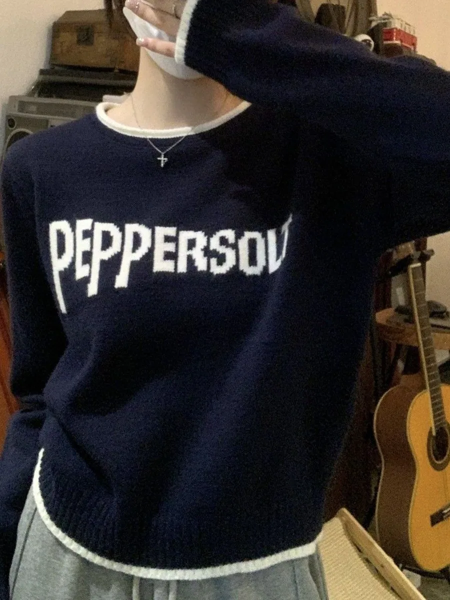 2025 New Korean Style Fashionable round Neck Long Sleeve Knitted Sweater Women's Autumn Winter Loose Base Layer Top