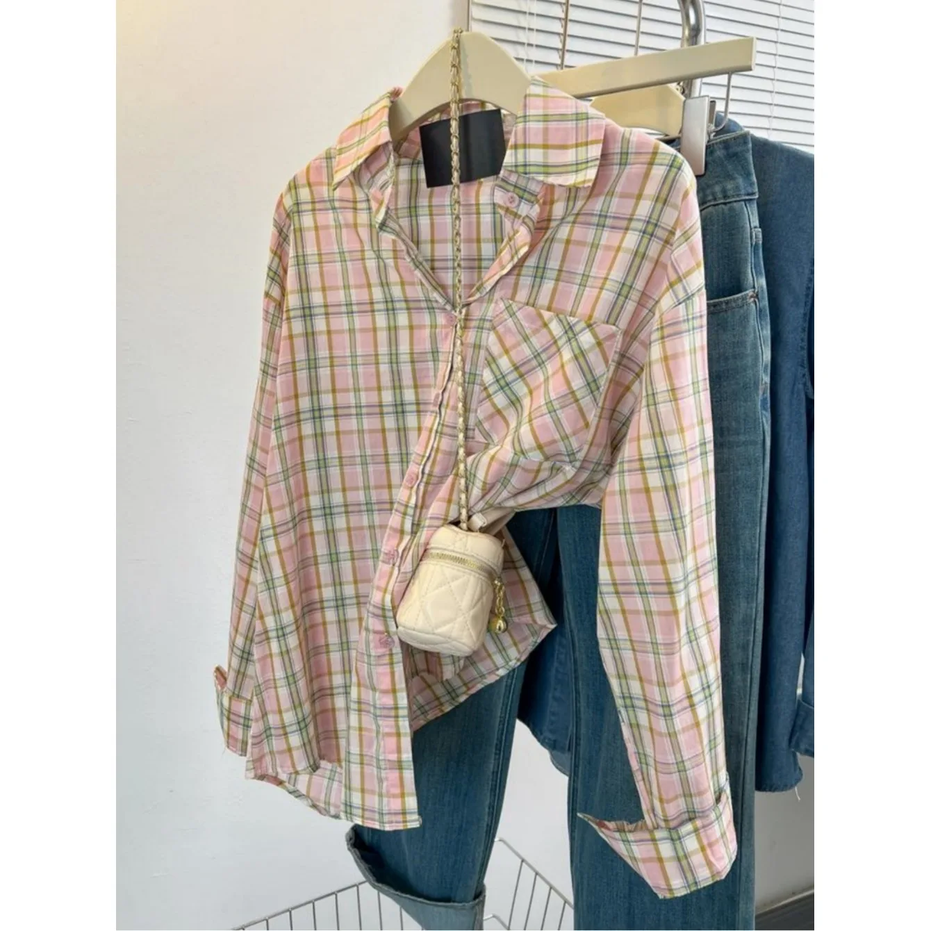 Retro Pink Plaid Women's Summer Thin Long Sleeve Shirt Design Sensation Small Crowd Sunscreen Open Cardigan Top Elegant