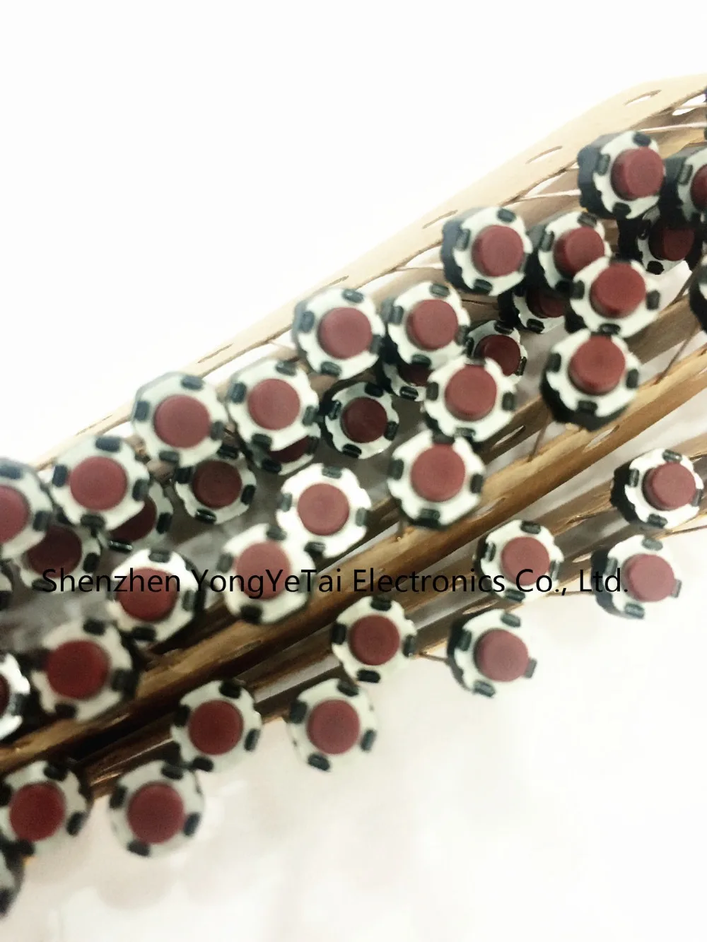 

YYT 100PCS Original EVQ11G05R touch switch 6*6*5 2pin red head touch of a button