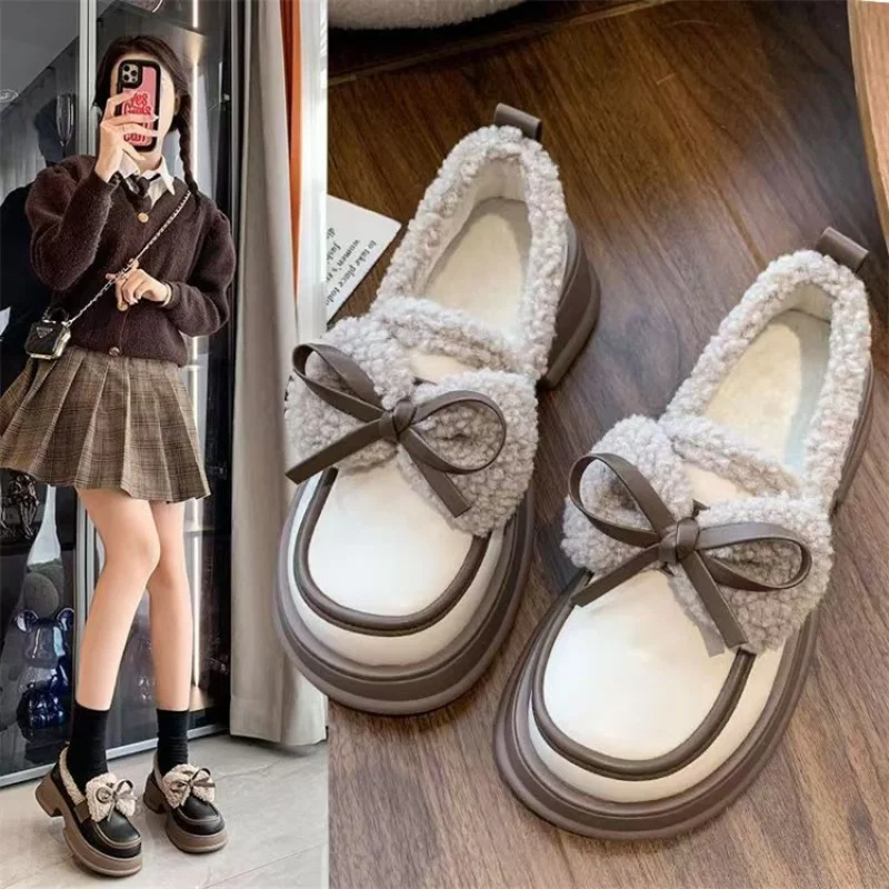 

2025 Winter New Large Bow Loafers for Women Plush Fleece Lined Slip On Platform Lazy Shoes Sweet & Versatile Slip On