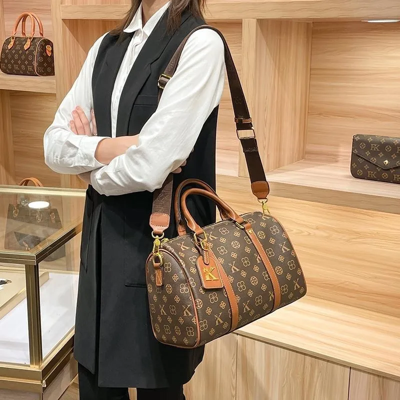 ladies'-light-luxury-handbag-2025-new-year-luxury-designer-fashion-retro-handbag-large-capacity-crossbody-bag-travel-bag