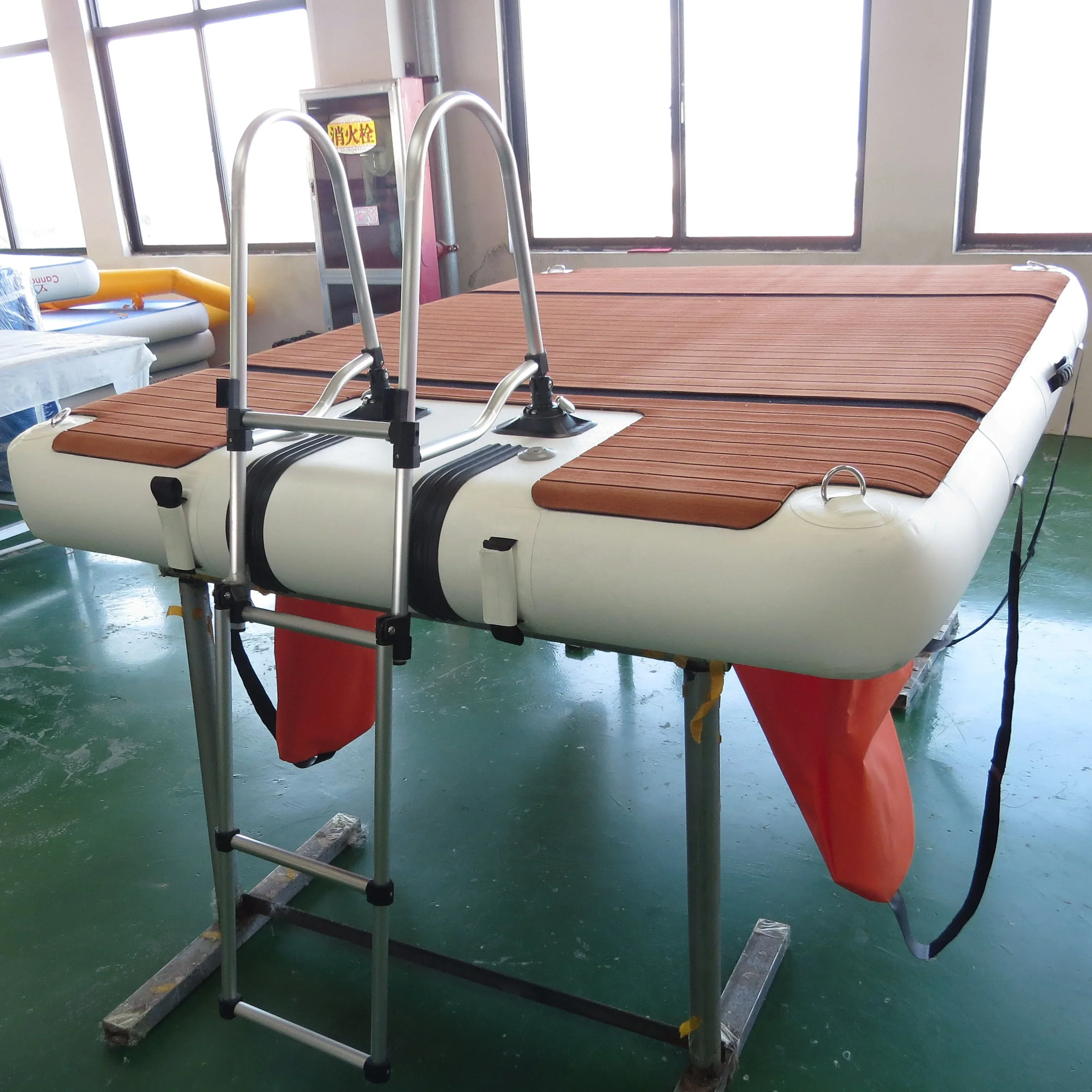 2026 Custom Size Drop Stitch Inflatable Swim Platform with Non-Slip EVA Heavy Duty Floating Dock for Fishing Leisure Boat Yacht