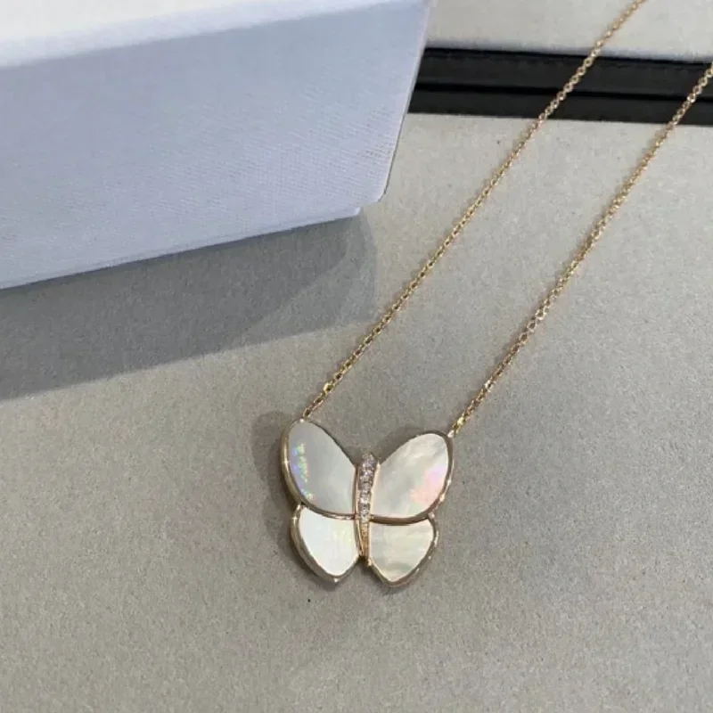 SFE 925 Sterling Silver High Quality Exquisite Large White Shell Butterfly Necklace Temperament Clavicle Chain Luxury Jewelry