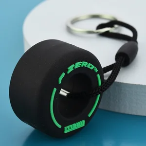 جديد الإطارات سلسلة المفاتيح قلادة سلسلة المفاتيح هدية صغيرة عشاق السيارات الكرتون أزياء للجنسين F1 السيارات الديكور المطاط الملحقات الذاتية أعلى 6 سلاسل مفاتيح مبيعات F1 - No2