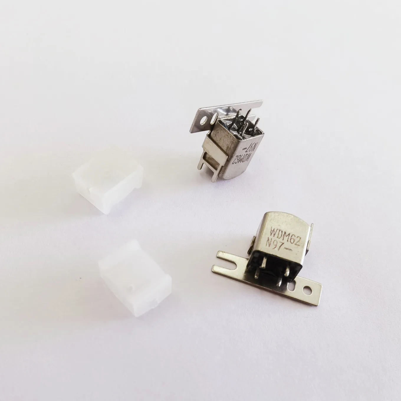 Hot spot DM62 wear-resistant head impedance 280R with high-definition head holder core sensor switch