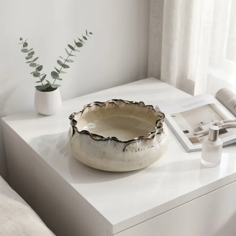 Jingdezhen ceramic fruit plate ornament tableware living room home decoration simple advanced glaze smooth glaze creative