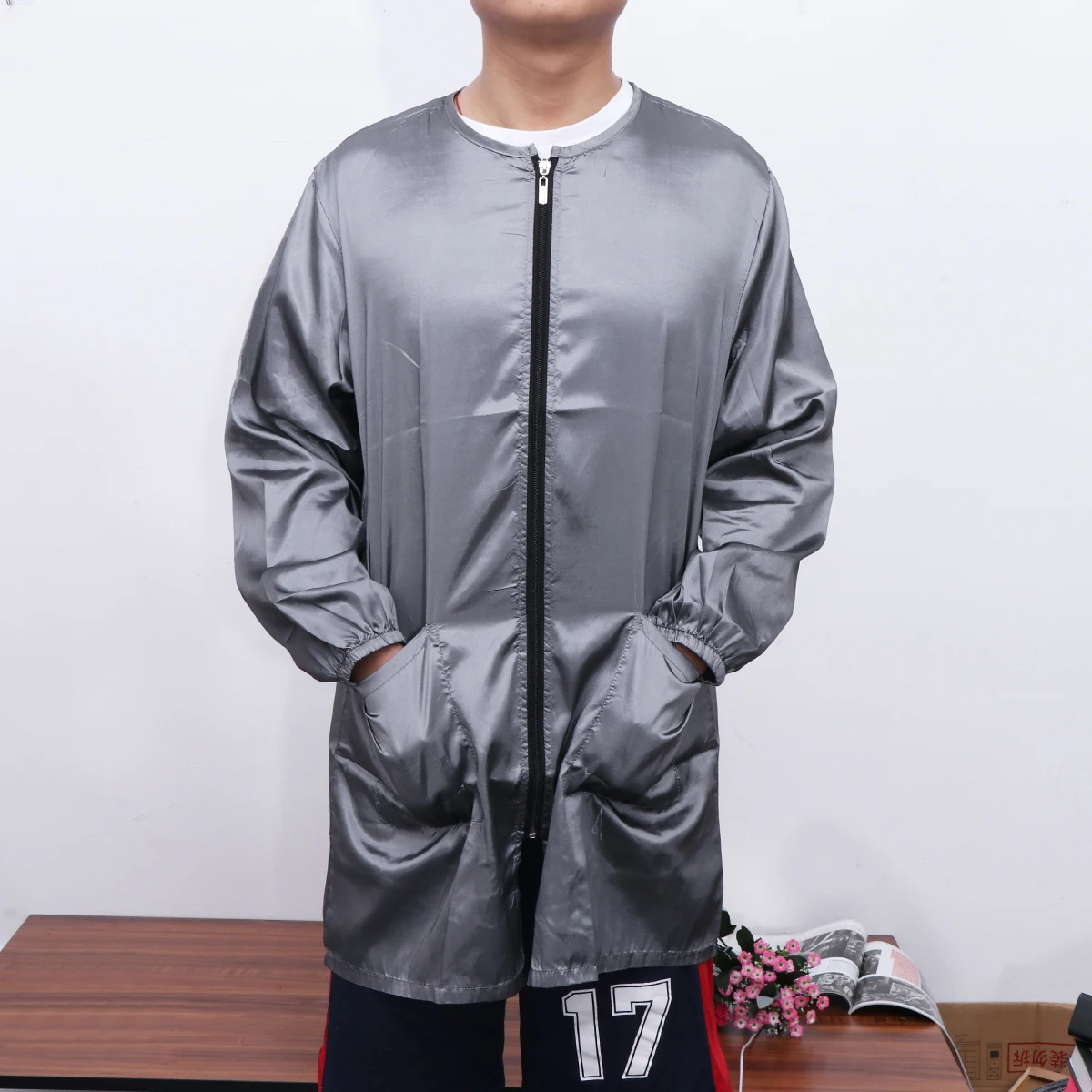 Work Waiter Worker Pockets Long Sleeve Round Neck Hairdresser Apron Hairstylist Apron Pockets Zipper Grey L