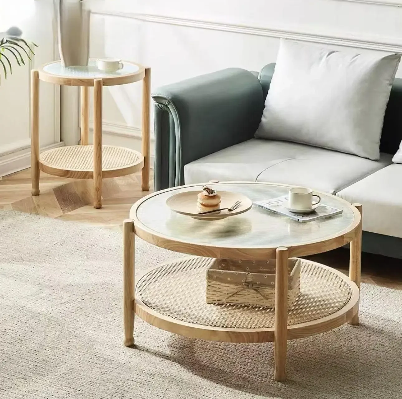 

Журнальный столик из скандинавского ротанга для гостиной, круглый журнальный столик из массива дерева, угловой столик, два размера