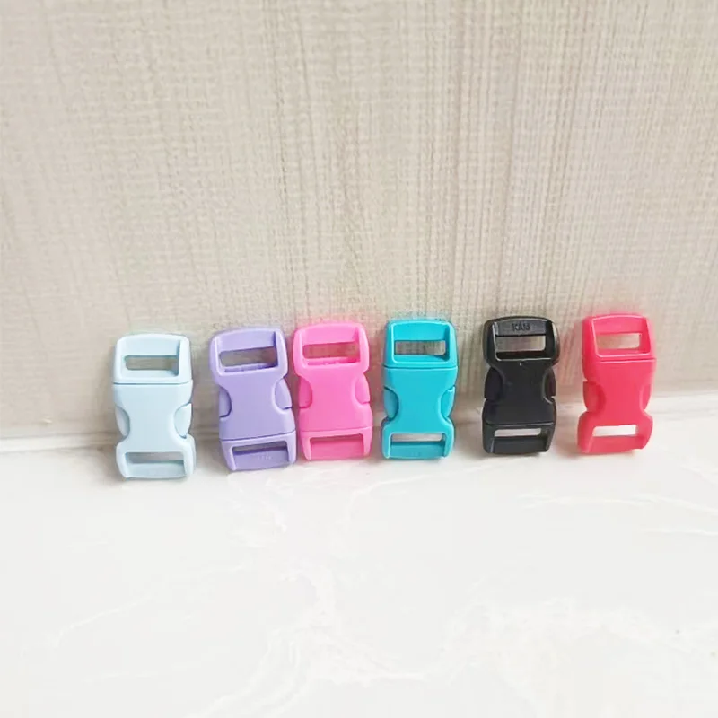 Lote de 100 Hebillas Curvas de Plástico para Correas de Bolsos, Collares de Mascotas, Mochilas, Paracord, Prendas de Vestir, Accesorios de Costura y Tejido DIY