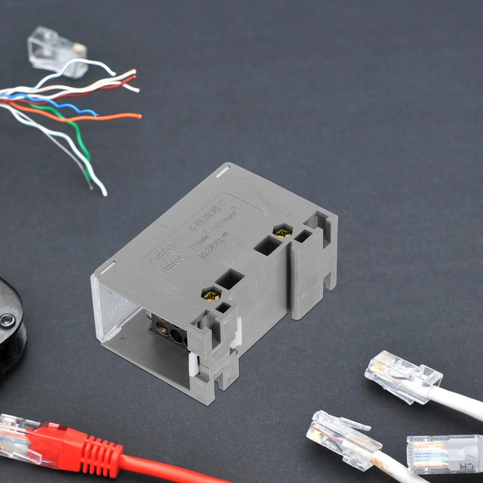 

Din Rail Terminal Block Assembly 1 in 6 Out Push in Connectors Safe Reliable Space Saving Ideal for Electrical Distribution