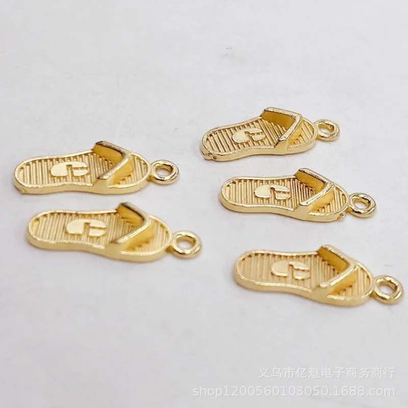 Factory Direct Sales 100Pieces DIY Pendant Slippers Accessories Flip Flops Ornament Wholesale