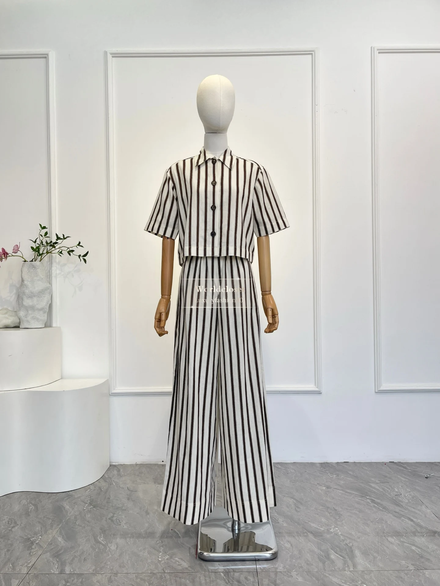 

2026 Women's White Black Striped Print Short Sleeve Blouse Tops and Pants Set New Design