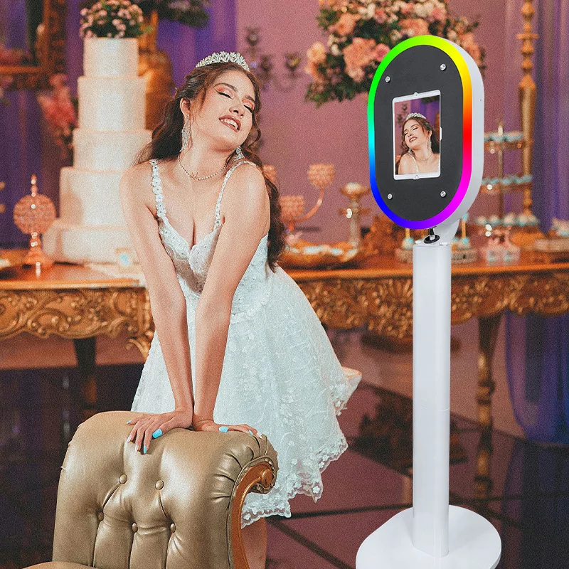 

Wedding photo holder party focus tablet