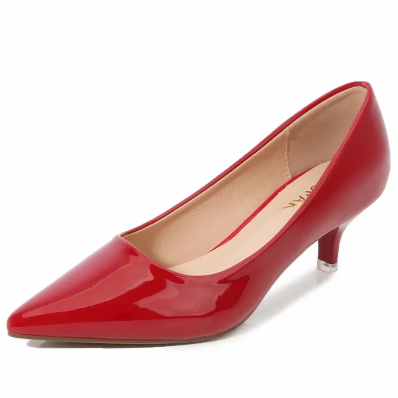 Nuove scarpe da donna sui tacchi eleganti décolleté con tacco medio alto da donna con punta a punta 5cm décolleté moda per donna ufficio nero rosa rosso