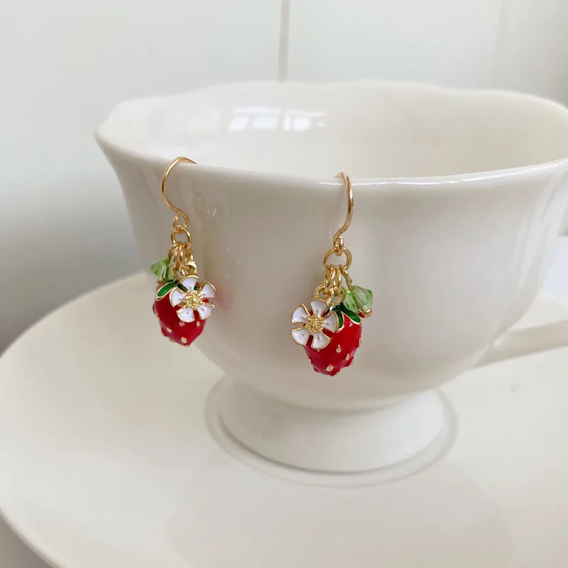 Sweet Strawberry Flower Drop Earrings for Women Girls Elegant Red Crystal Temperament Ear Hook Earrings Wedding Jewelry Gifts