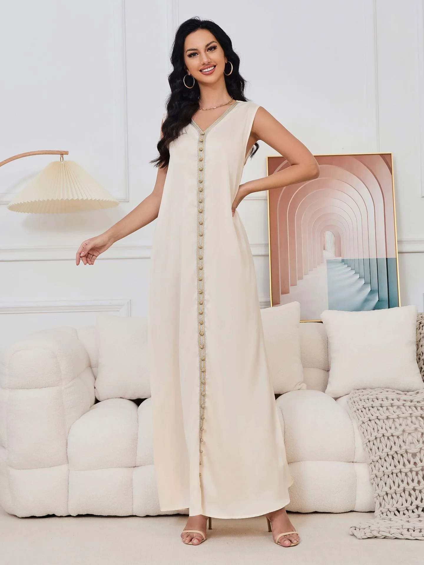Wholesale Middle Eastern Muslim Abaya Women's Long Dress with Heavy Beading Elegant Party Gown Dress