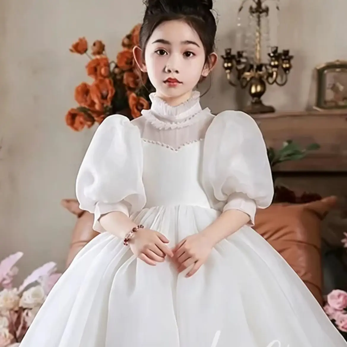 Elegante, maßgeschneiderte Blumenmädchenkleider für Hochzeiten, hoher Kragen, kurze Ärmel, knöchellang, für Kindergeburtstage, Erstkommunionkleider