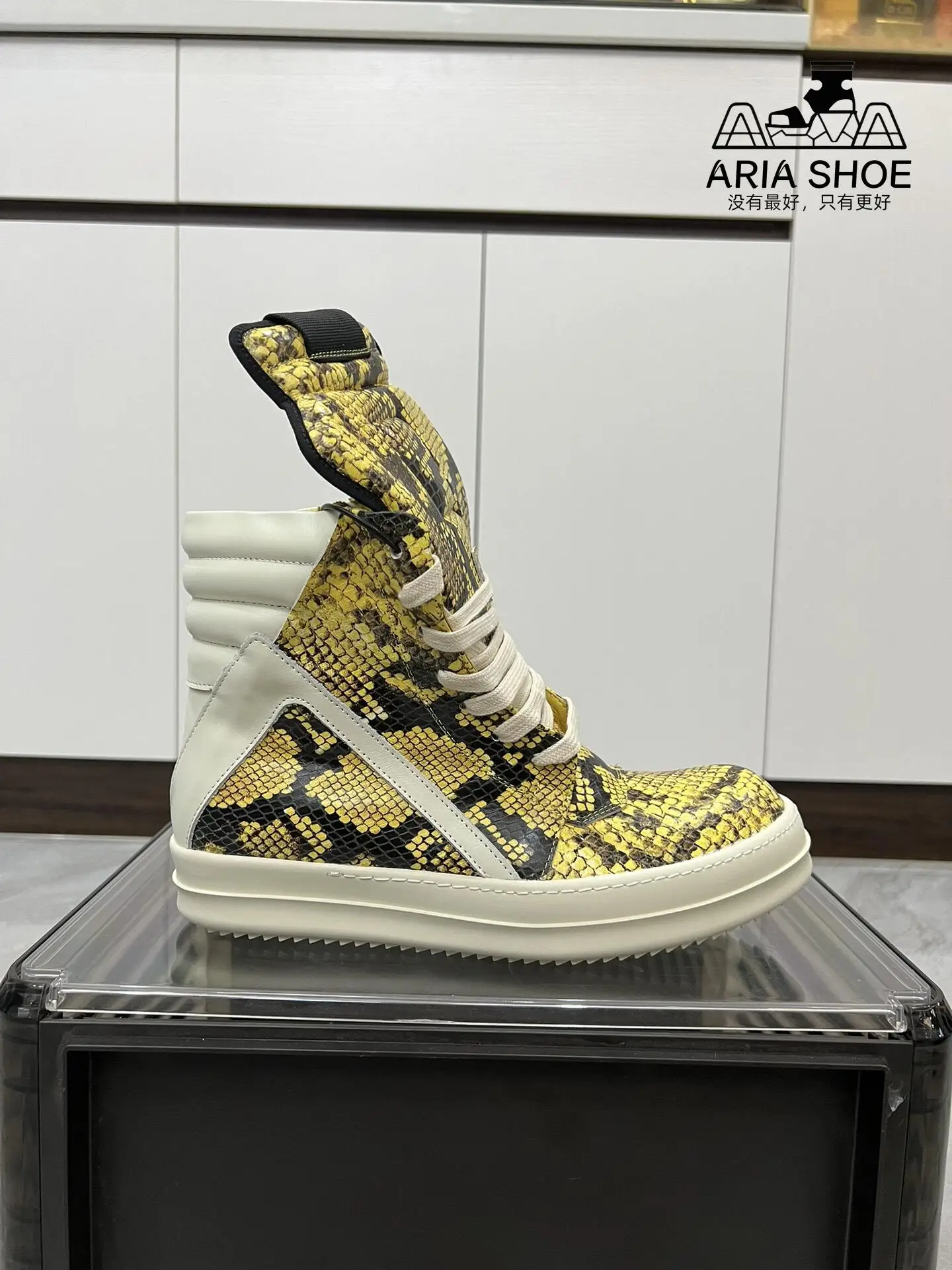 

Rick's New Upgraded Yellow Python Cowhide Inverted Triangle Men's Lace-Up Casual Shoes Owens Women's High Top Cowhide Flat Boots