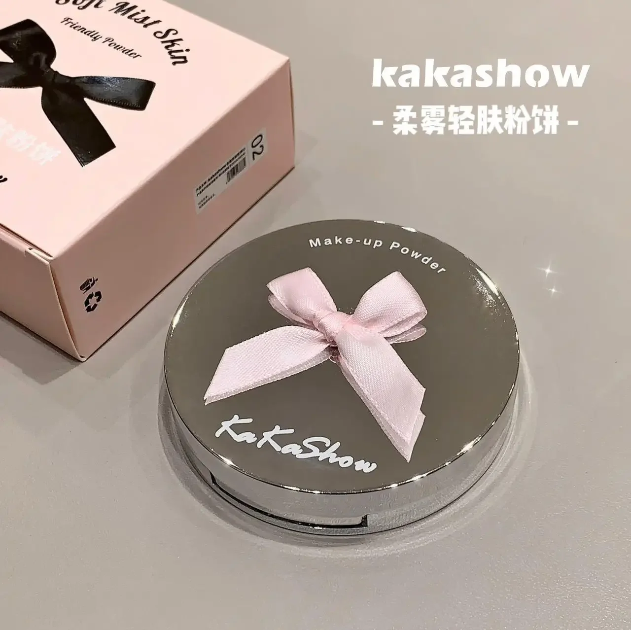 Kakashow-Poudre de maquillage longue durée, contrôle de l'huile, correcteur délicat et humide, brume douce