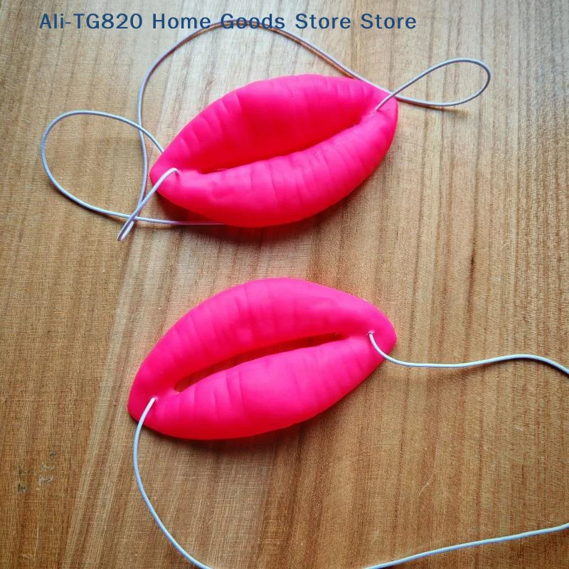 1/5Pcs Jokes Sausage Red Lips Thick Halloween Funny Horror Latex Mask Prank Stuff Cosplay Party Props Big Mouth Fun Photo Props