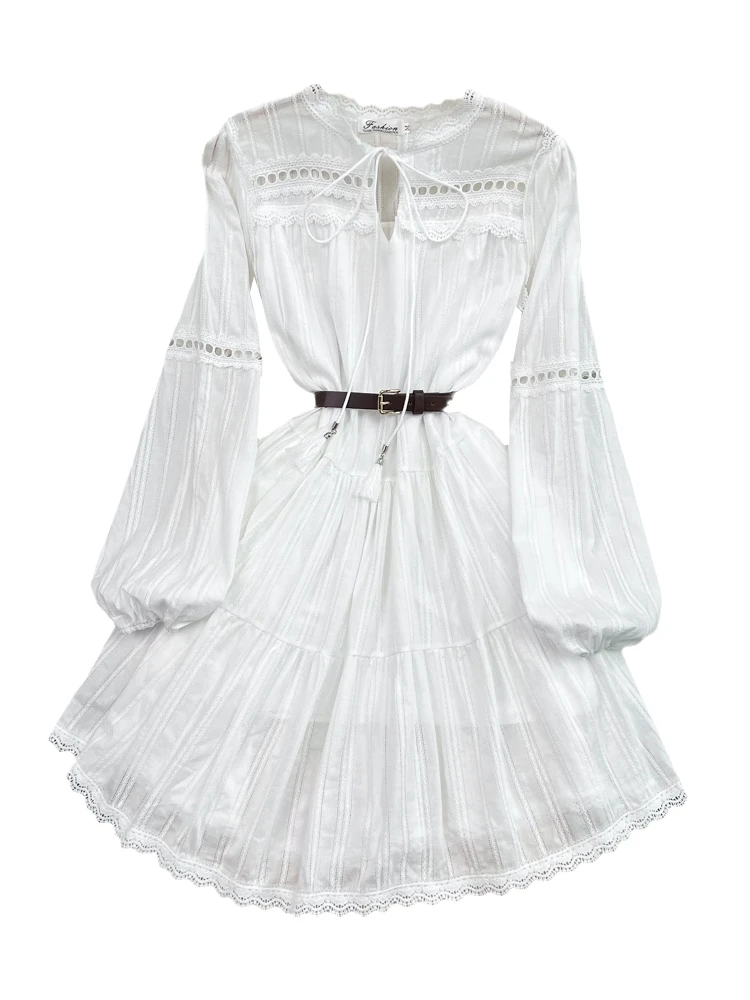 Weiße Spitze, ausgehöhlte Taille, geraffte Puppe, Dr. Long Sve Beach Vaion, Feenrock, koreanischer Stil, rund, hohe Taille, A-Li...