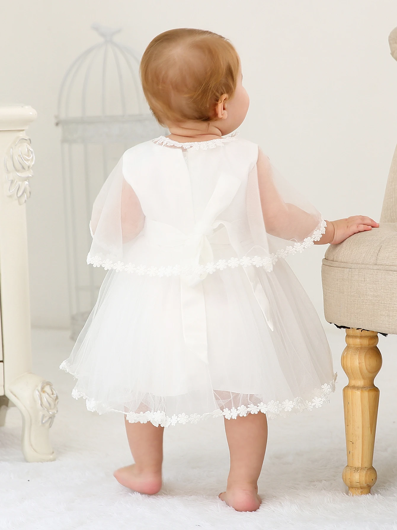 Baby Girl Dress Sleeveless Hooded Cloak Soft Satin Floral Embroidered Lace  Wedding Party Christening Dress Set with Hat