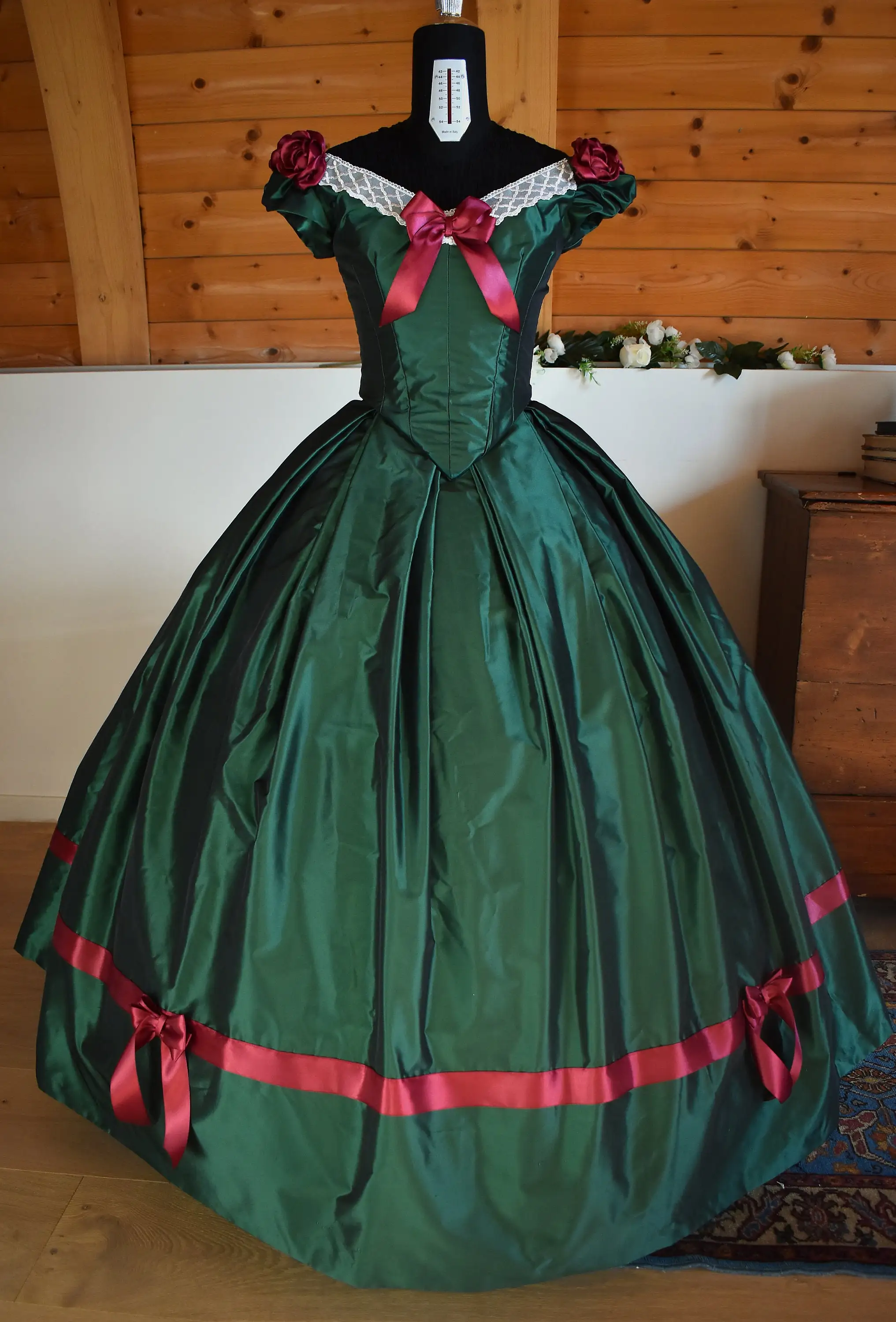 

Medieval 1860s Dress Victorian Ball Gown Historical Women Vintage Green Dress Gown Custom Made